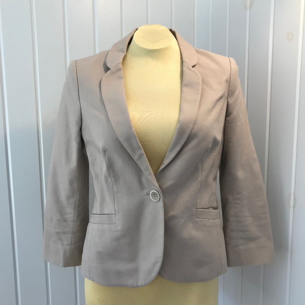 Limited tan 3/4 sleeve blazer jacket beige Small